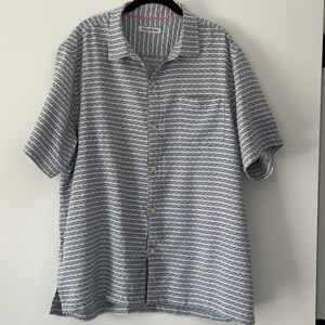 Tommy Bahama Button Down Shirt Sleeve Shirt -  Size XL. -  Blue and White